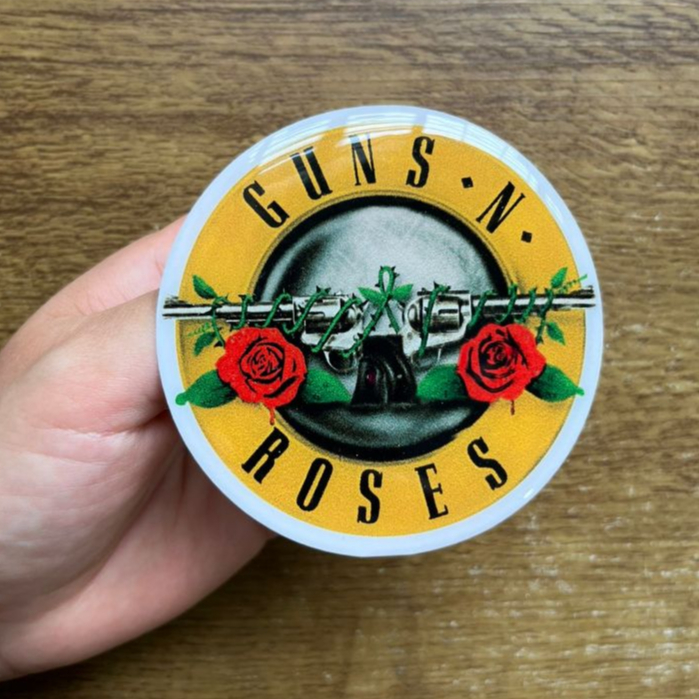 Adesivo Resinado Auto Relevo Banda Guns n' Roses para Carro/Moto em Oferta na Shopee