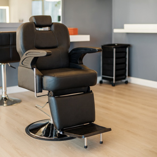 Cadeira Barbeiro Reclinável Poltrona Preta Suporta 200 Kg em Oferta na Shopee