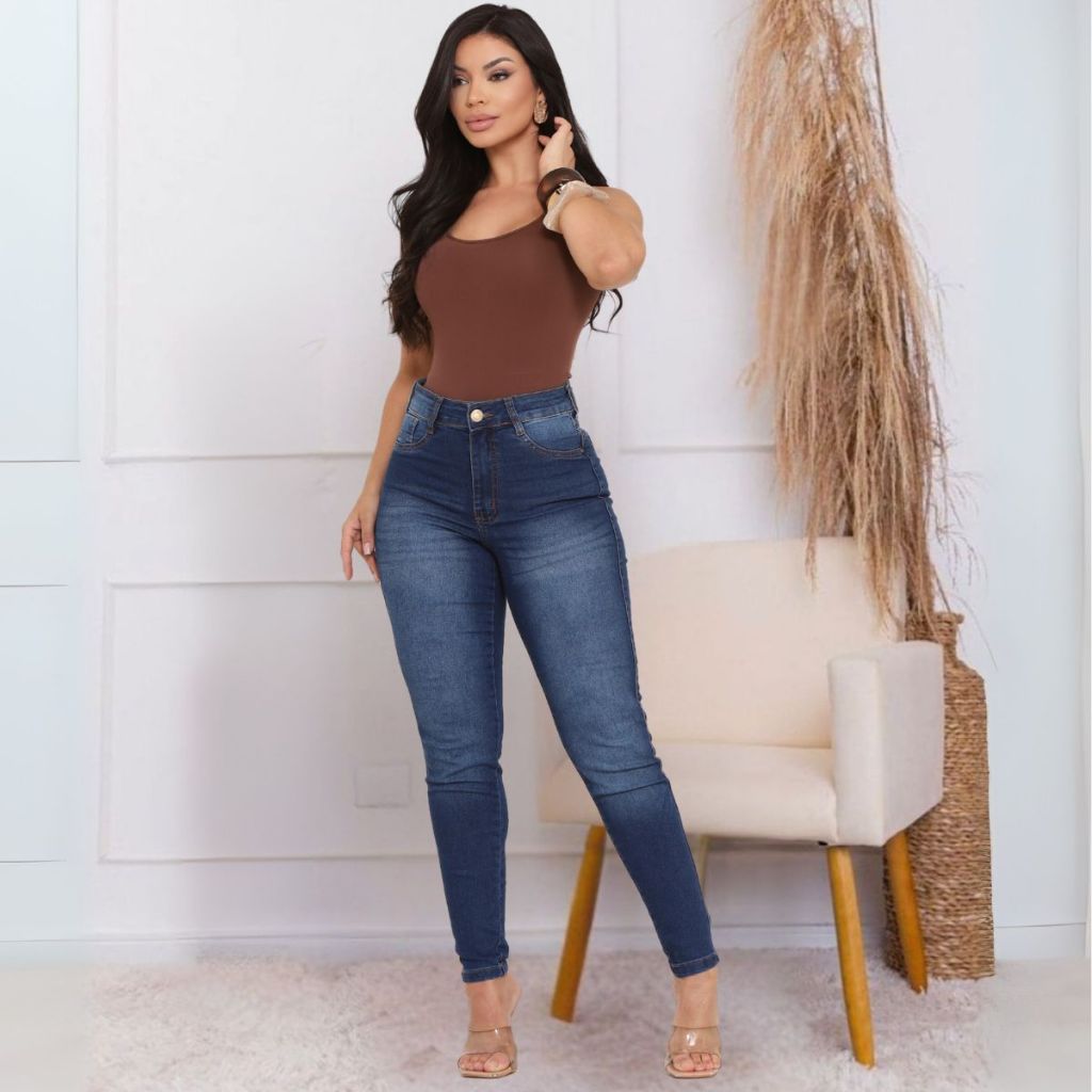 calça jeans feminina skinny lycra cintura alta levanta bumbum lavagem escura encorpada blogueira em Oferta na Shopee