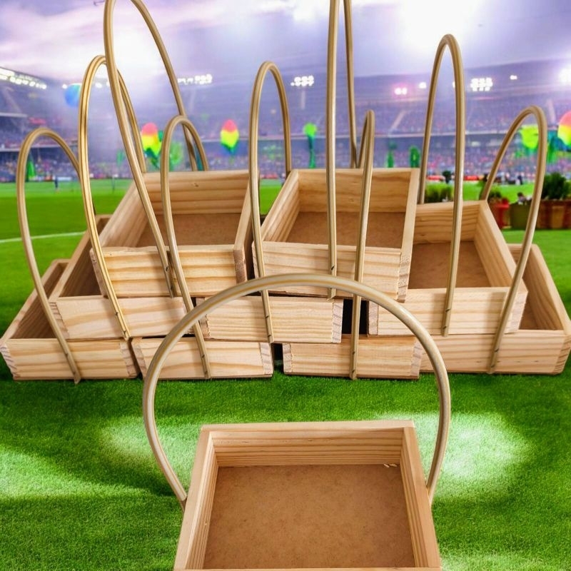 kit Cesta Fraldeira Quadrada de Madeira Pinus 18x13x5cm – Cesta Decorativa para Presentes, Lembrancinhas e Organização