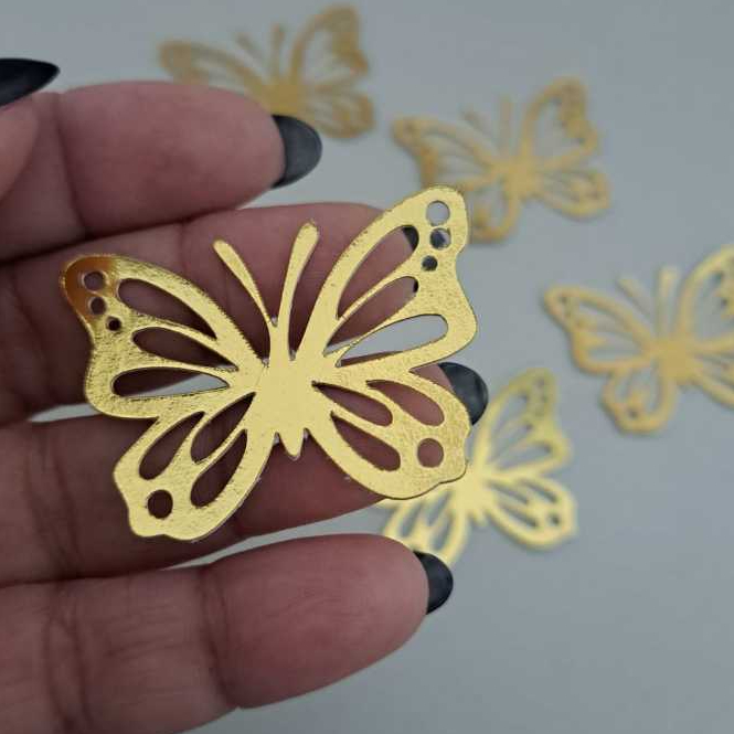 Aplique Borboleta dourada – Papel lamicote | Decoração para Topo de Bolo, Caixas e Lembrancinhas