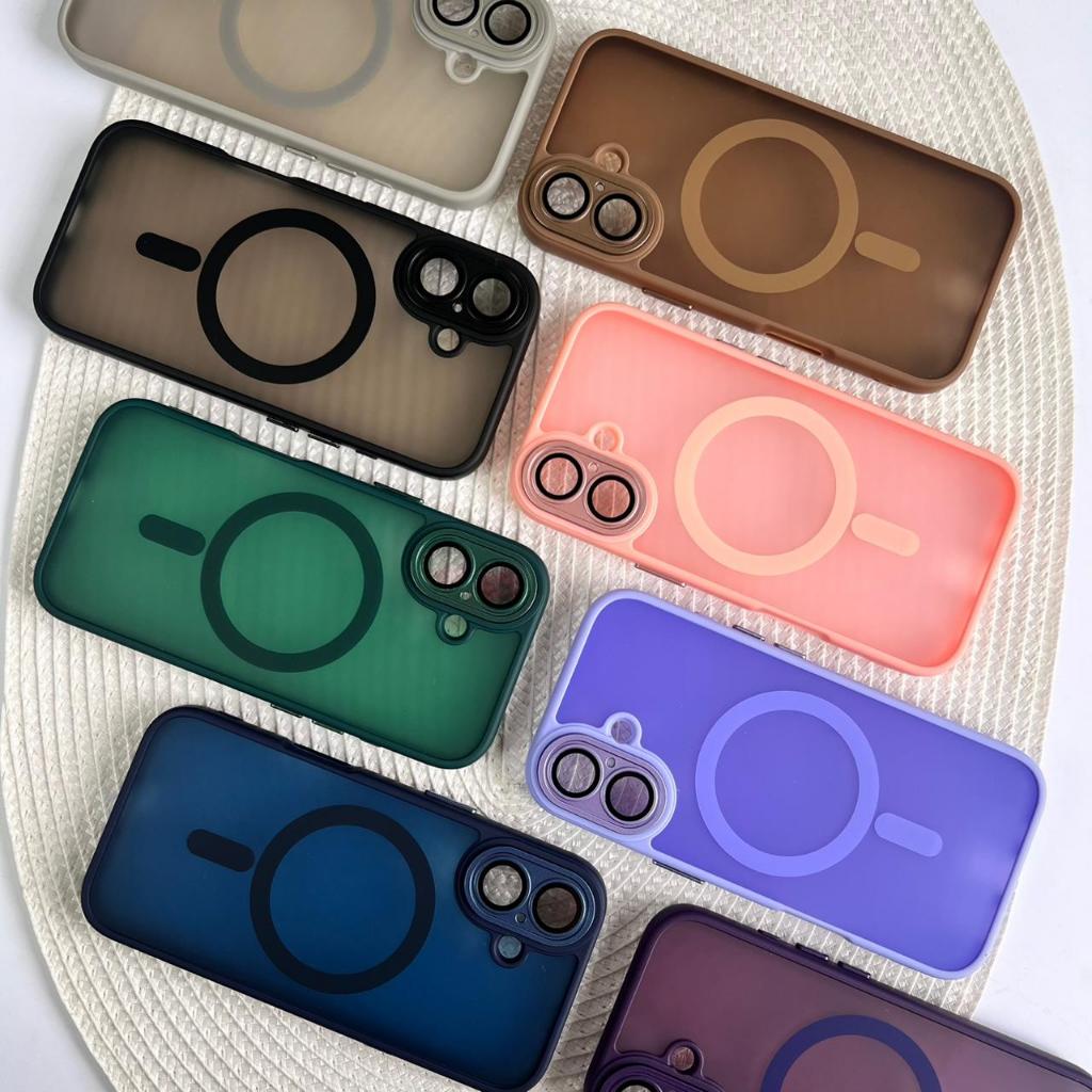 Capa Colorida Magnetica Para Apple Iphone 17 / Capa Carregador de Indução  (CF69)