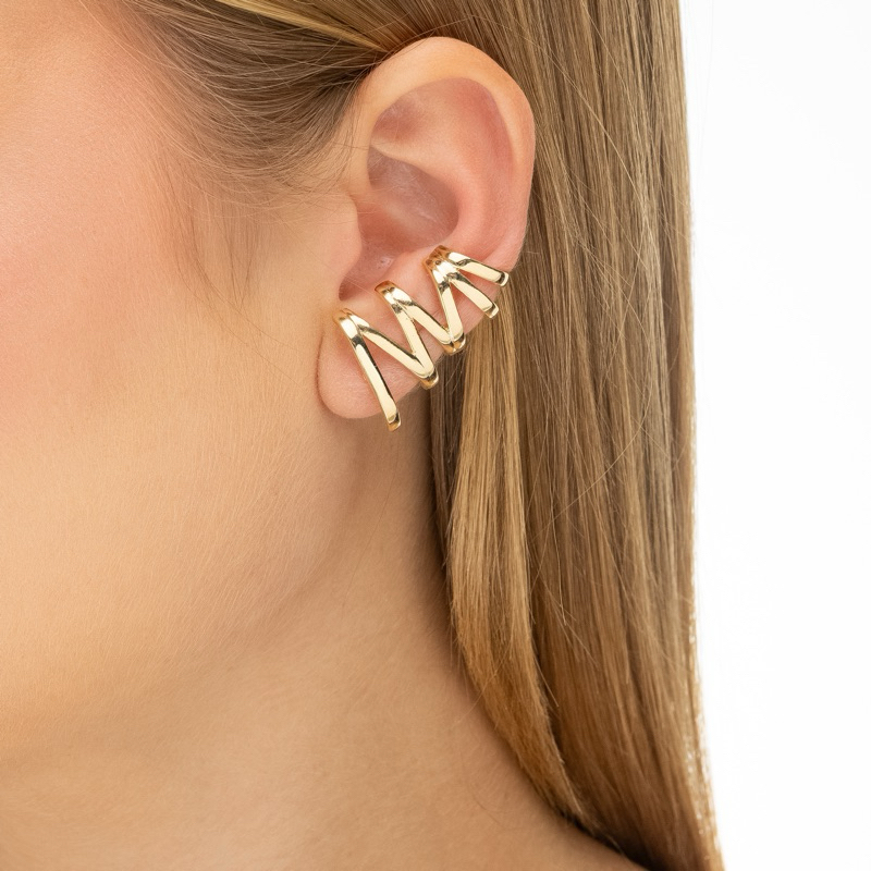 Brinco Earcuff Liso Com Piercing Fake Falso Banhado a Ouro 18k Ou Prata 925
