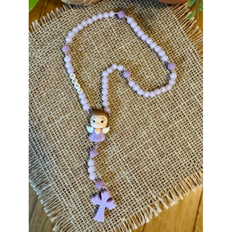 Terço infantil Céu de Lavanda | Anjinha Lilás | kit com caixa de presente e organza | personalizado terço batizado