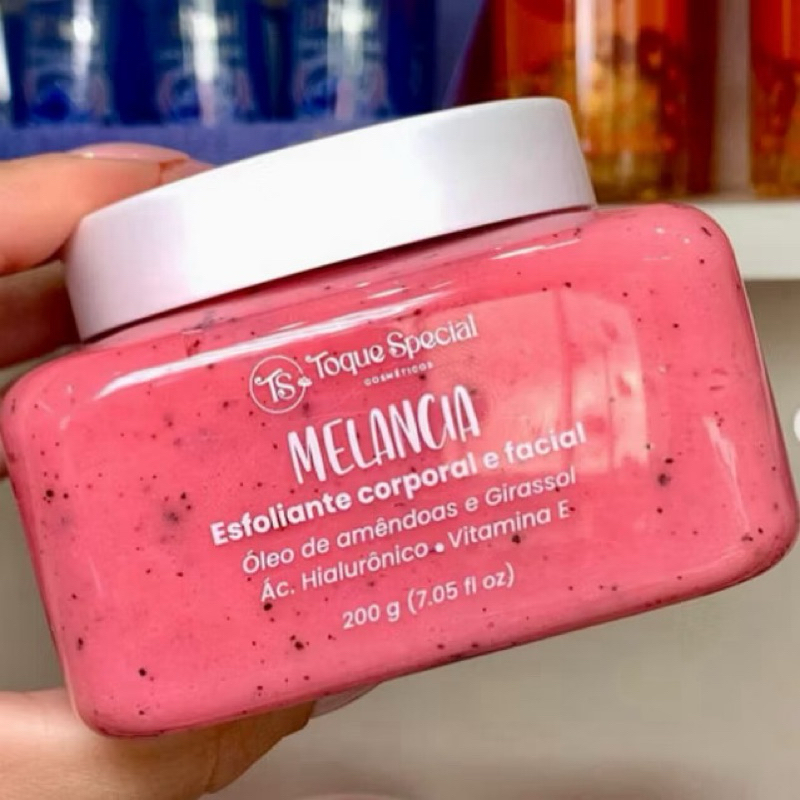 Esfoliante Corporal Hidratante com Ácido Hialurônico + Vitamina E | Pele Macia, Renovada e Radiante