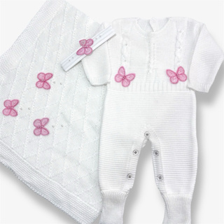 Saída Maternidade Luxo Menina Borboletas – Macacão com Virapé, Faixa e Manta Opcional - Tricô Bebê em Oferta na Shopee