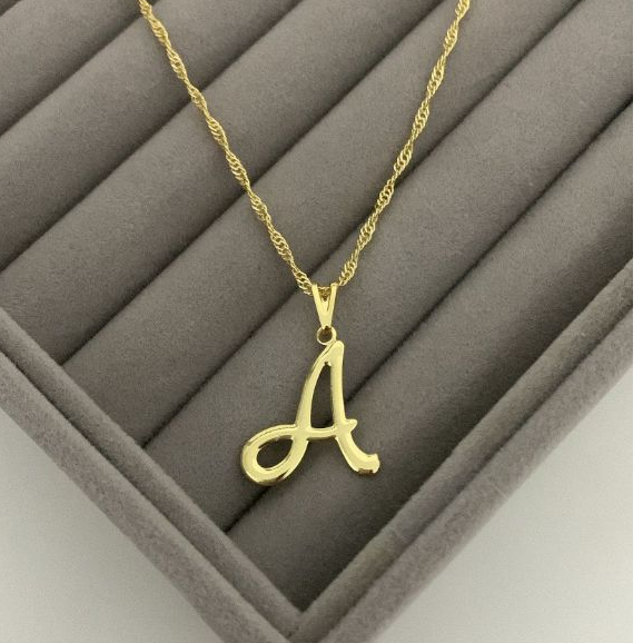 Colar Letra Cravejada e Lisa Folheado Ouro 18k com Zircônia • Colar Inicial Personalizado Feminino + BRINDE EXCLUSIVO em Oferta na Shopee