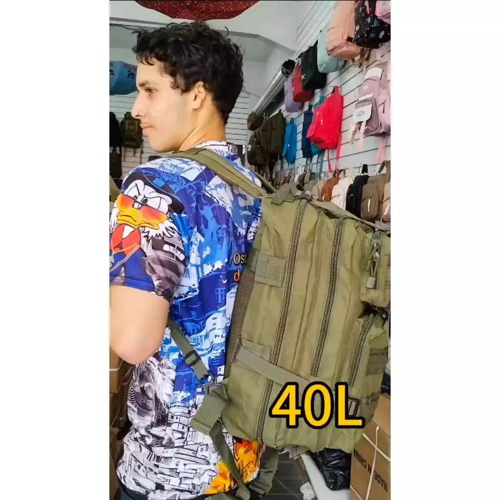 Mochila militar tática, 30L, 40L, 50L, reforçada e acompanha bandeira!