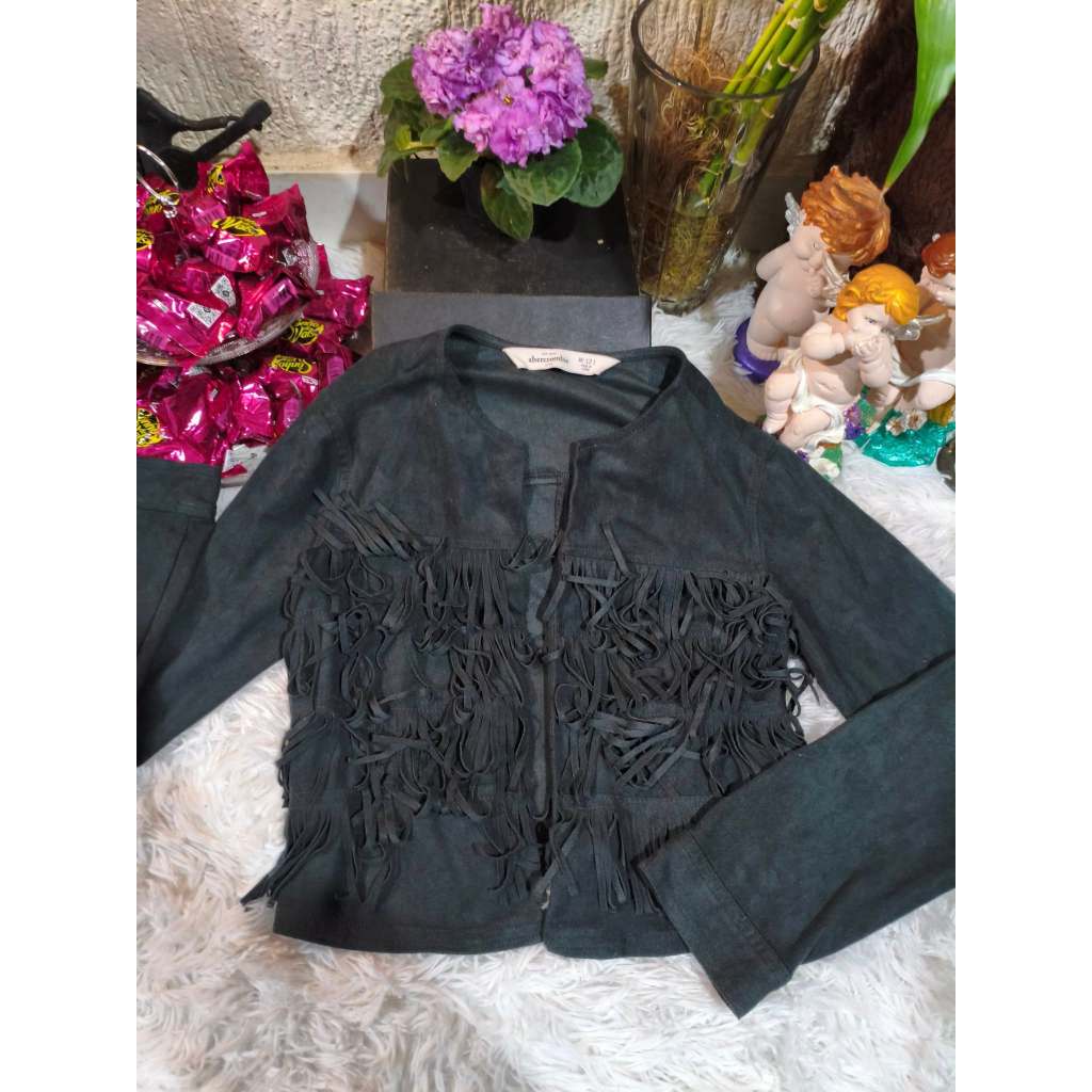 Jaqueta Adulto Feminina, Modelo Manga Longa, Camurça (Suede) C/ Franjas, Cor: Preta, Tam: P, Marca: Bethy.bethy