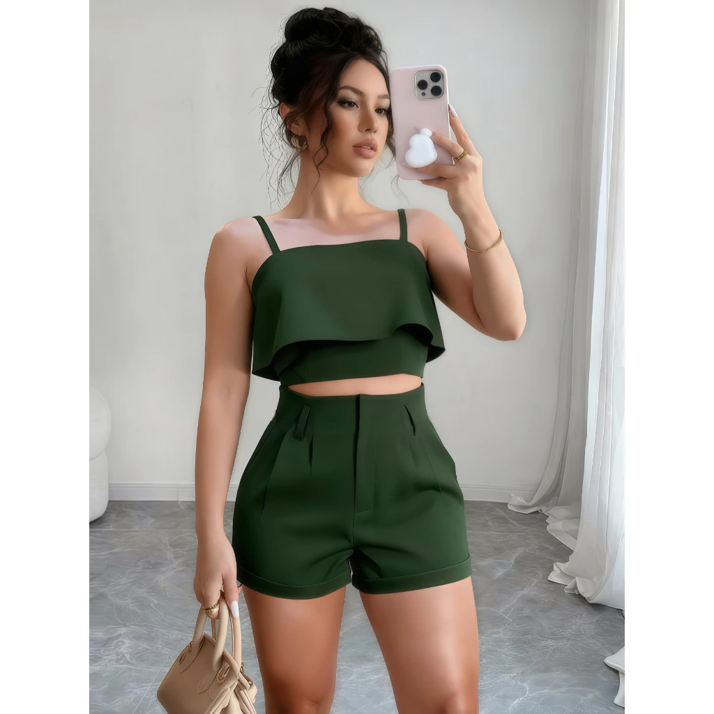 Conjunto feminino alfaiataria de 2 peças:Ragata Sem Mangas e Short Sólida P M G