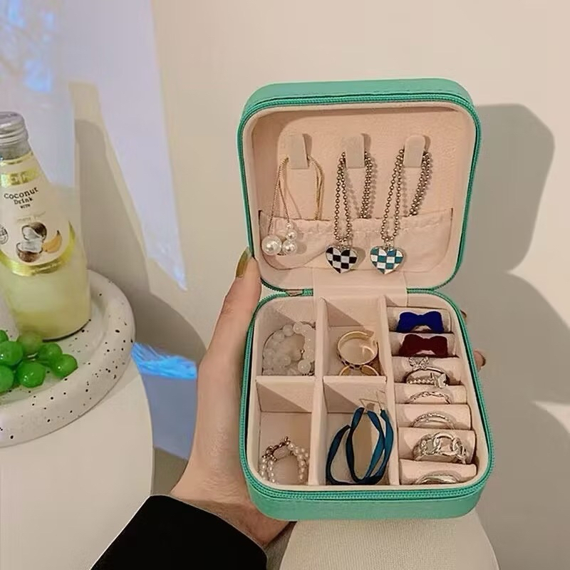 Porta Jóias Bijuteria Caixinha Organizadora Bolsa Feminina Estojo Com Fecho de Botão Couro em Oferta na Shopee