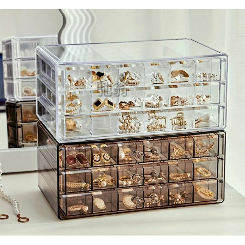 Organizador de acrílico para jóias, com três gavetas. em Oferta na Shopee