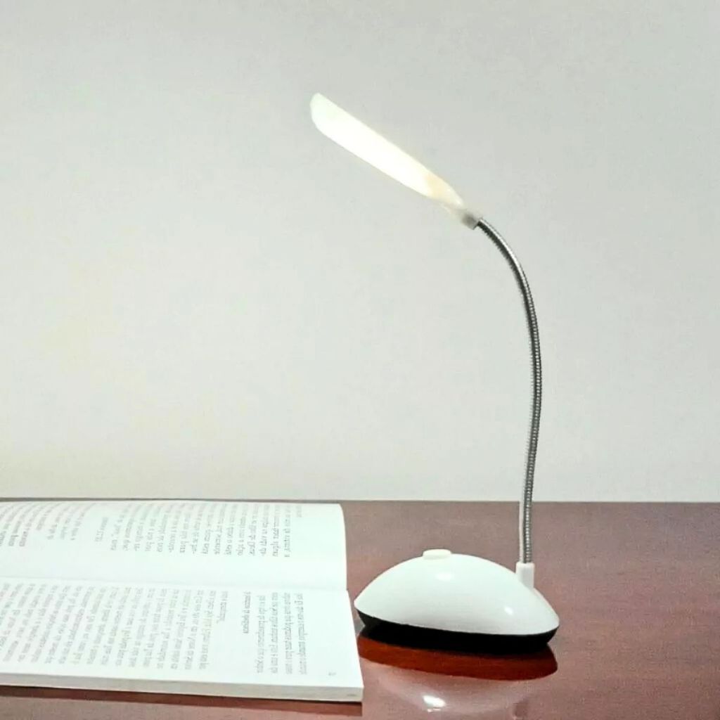 Mini Luminária Led de Mesa Haste Flexível à Pilha Iluminação Forte para Leitura, Estudo e atividades noturnas