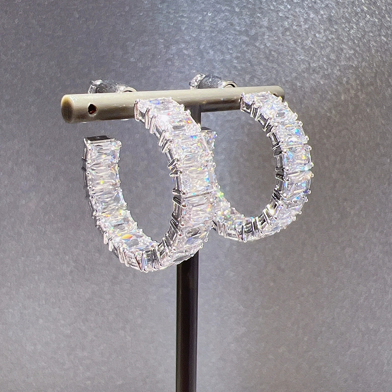 Brincos Femininos com Zircônia – Semi Joia Banhada a Ouro/Prata, Argola Luxuosa e Elegante em Oferta na Shopee