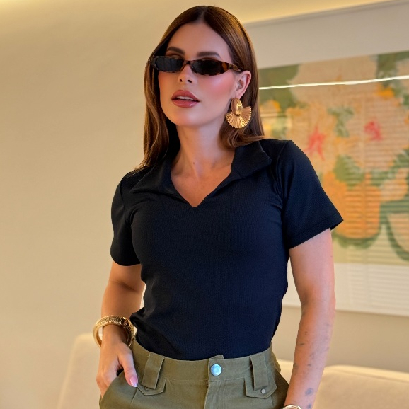 Blusa Polo Feminina Canelado Ribana Alta Tendencia Moda Classica Casual Tecido Macio Manga Curta