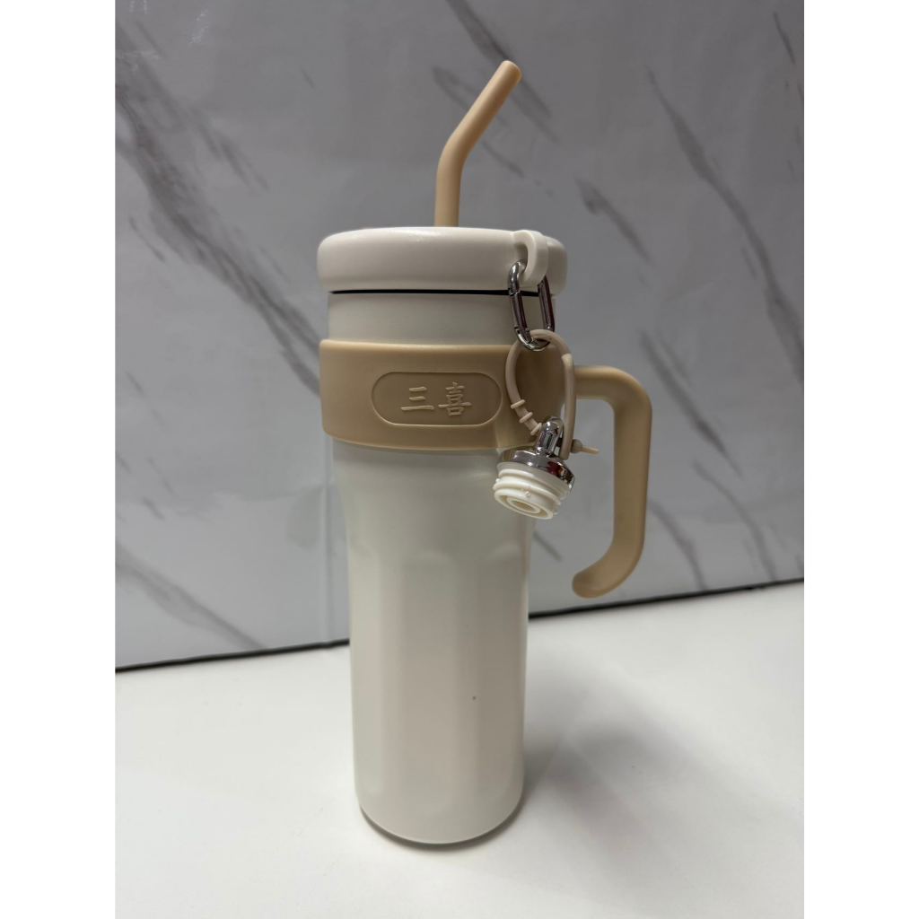 Detalhes do 铃铛  Copo termicomlnox 1200ml com canudo e tampa 2 em 1-Alta Capacidade e Durabilidade