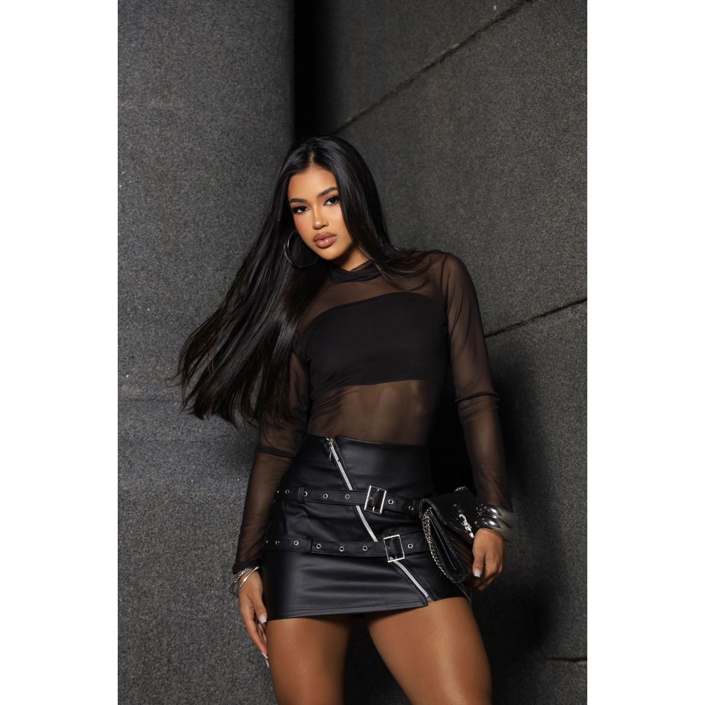 Mini Saia Feminina De Couro com Fivelas / Saia Curta de Couro Com Ziper / Moda Festa Balada / Moda Gringa Tendencia em Oferta na Shopee