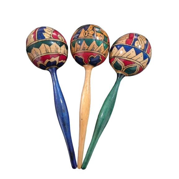 Instrumento Musical Maracá - Com cores diversas! Instrumento Xâmanico / Indígena 25 CM