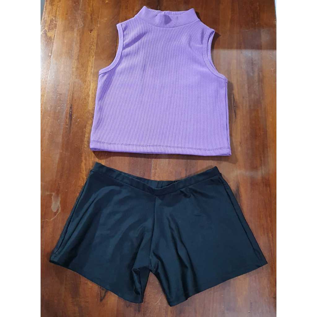 Kit Feminino Academia Cropped Roxo + Short Preto de Lycra Fitness Confortável Tamanho P Fitness