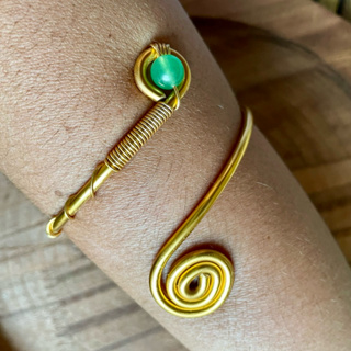 Bracelete Quartzo verde Pedra Natural Não Escure Prata Dourado em Oferta na Shopee
