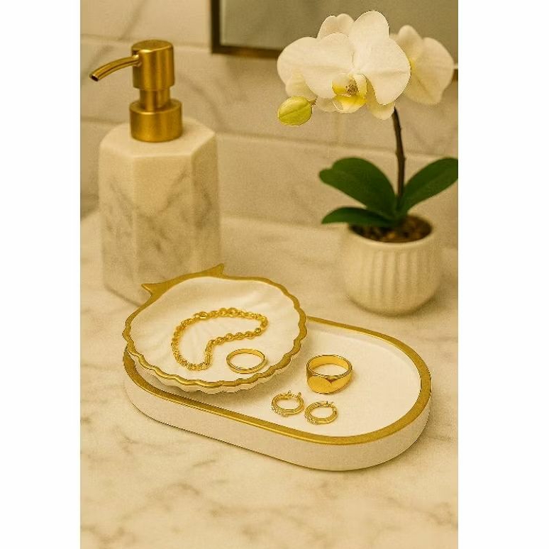 Conjunto 2 Peças Bandeja Oval + Concha Branca com Dourado Porta Jóias