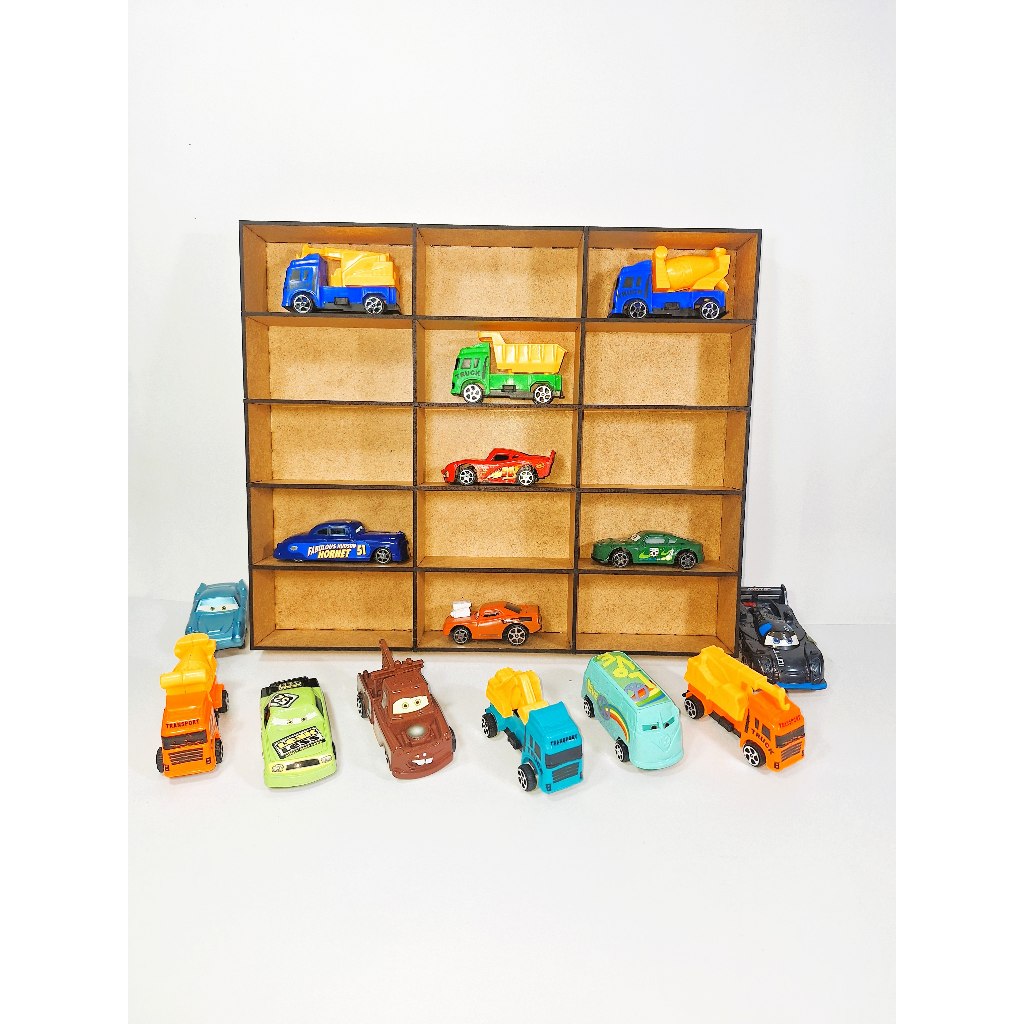 Estante Expositora para Miniaturas em Mdf– Elegância e Organização para Colecionadores Apaixonados