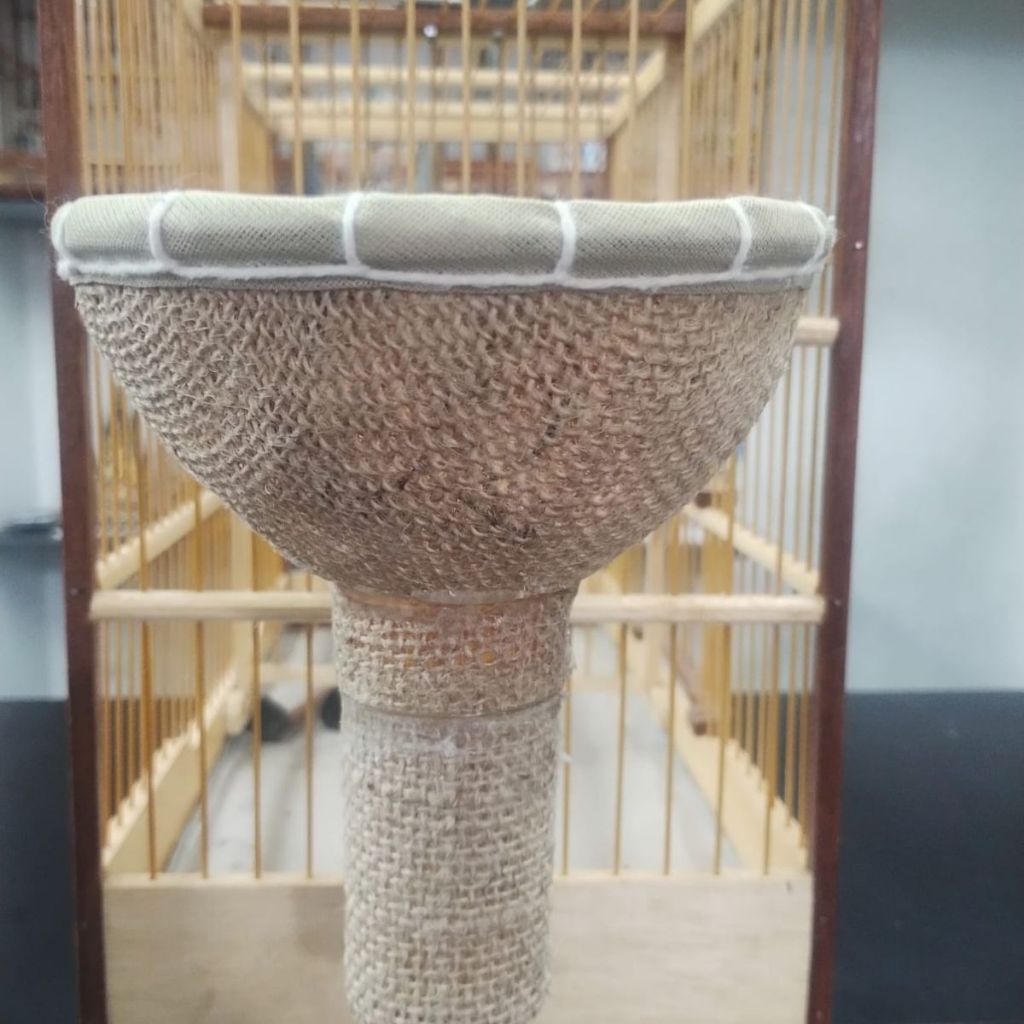 NINHO ESPECIAL PARA FEMEA QUE ACOSTUMA A COMER OS OVOS "NINHO SALVA OVO"  TRINCA FERRO SABIÁ  OUTROS em Oferta na Shopee