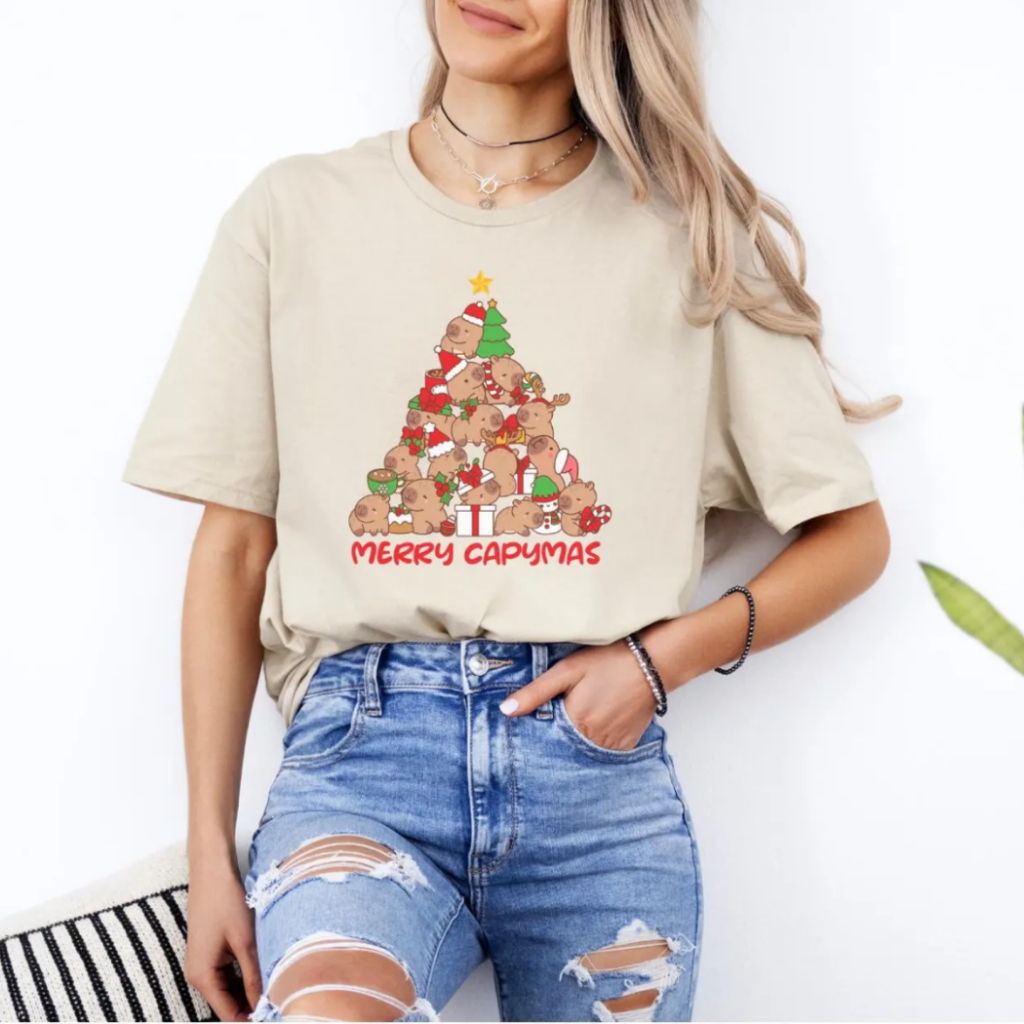 Camisa Camiseta Feminina Blusa Blusinha Capivara Natal 100% Algodão Estilosa Casual Confortavel