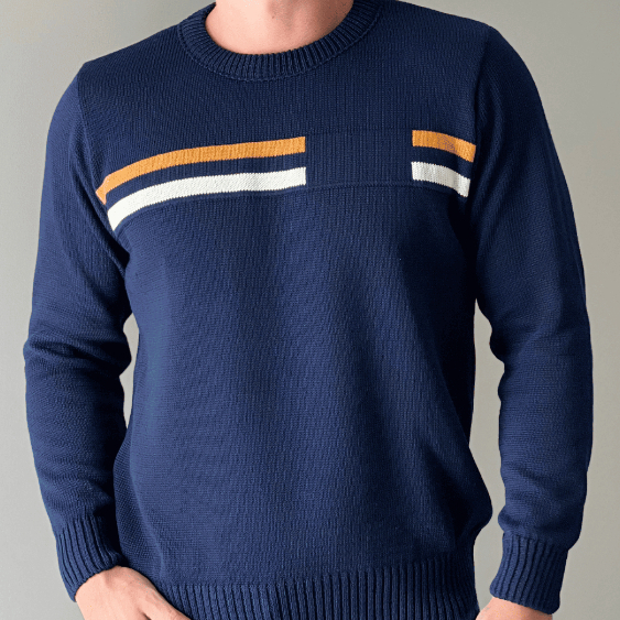 Suéter masculino gola redonda detalhe de listra colorida casual dia a dia