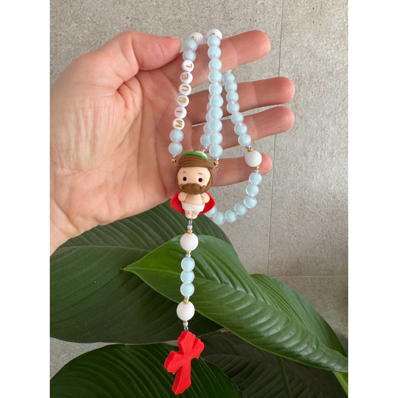 ✨ Pausa rápida… Voltamos com tudo dia 25/11. Terço Infantil Jesus Cristo| Terço Personalizado | ENVIAR O NOME NA HORA DA