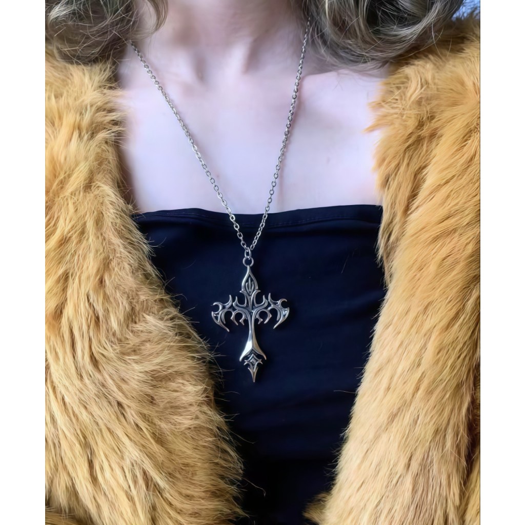 Colar Cruz Gótica Feminino Masculino Pingente Vintage Aço Inox Prata Corrente Longa Estilo Dark Moda Presente
