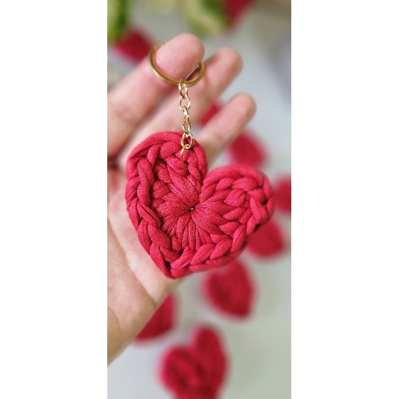 Chaveiro de Coração em Crochê Vermelho – Lembrancinha Amor, Dia das Mães, Namorados, Casamento, Chá de Panela
