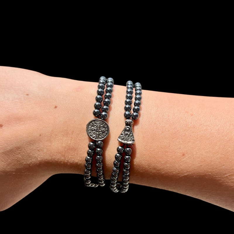Terço Pulseira de Hematita de São Bento e Nossa Senhora Aparecida/Terço de Pulso