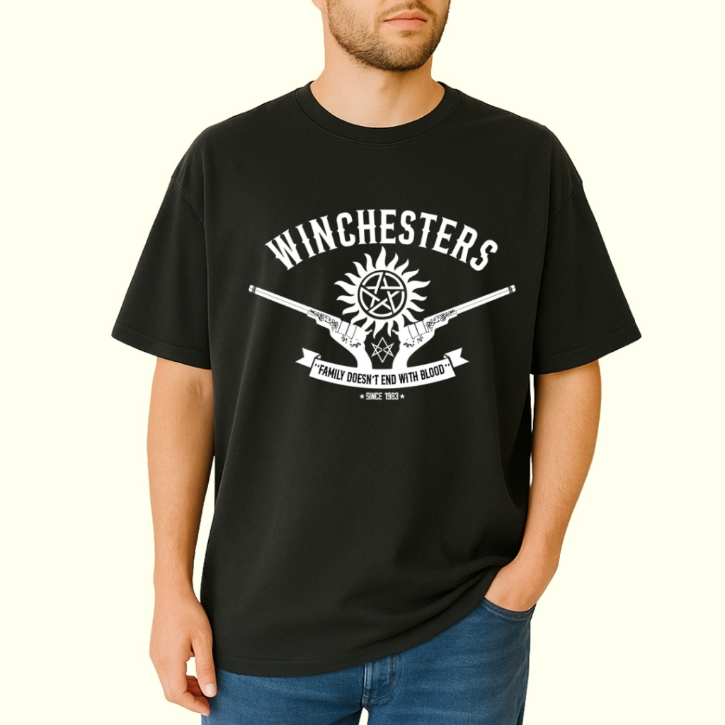 Camiseta Unissex Preta Série Suspense Supernatural Dean Sam Castial Winchesters - Blusa 100% Algodão Premium