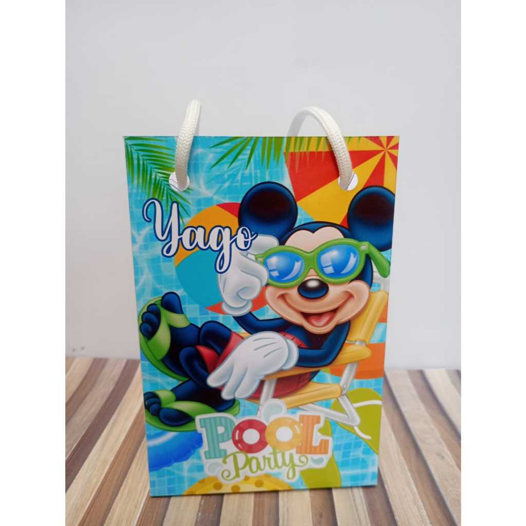 Sacolinhas personalizadas  Pool Party Mickey P PEGUE E MONTE Lembrancinha de aniversário Sacolinha surpresa