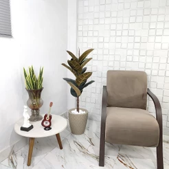 Fícus Artificial Lyrata Outono Inverno Vaso Cone Mármore Pedra