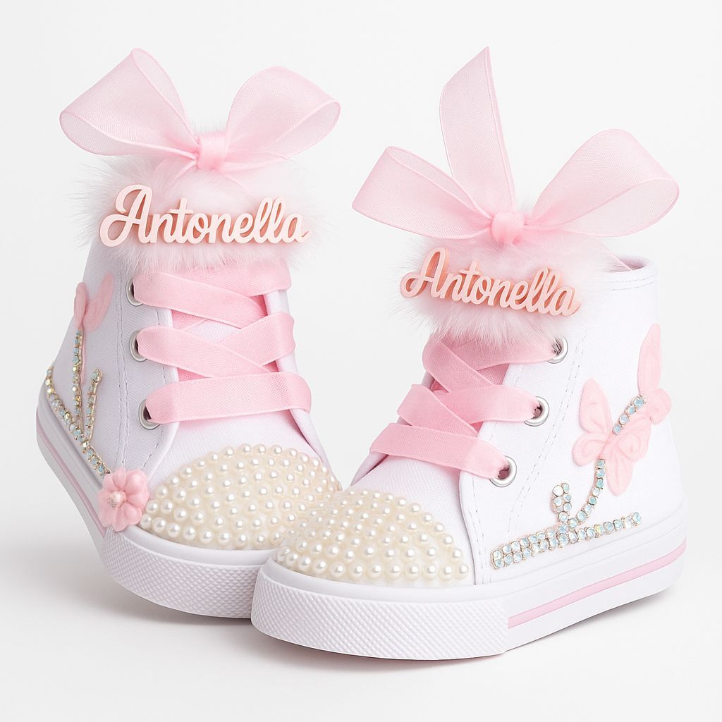 Tênis Jardim Encantado – Personalizado com o nome da criança em acrilico. em Oferta na Shopee