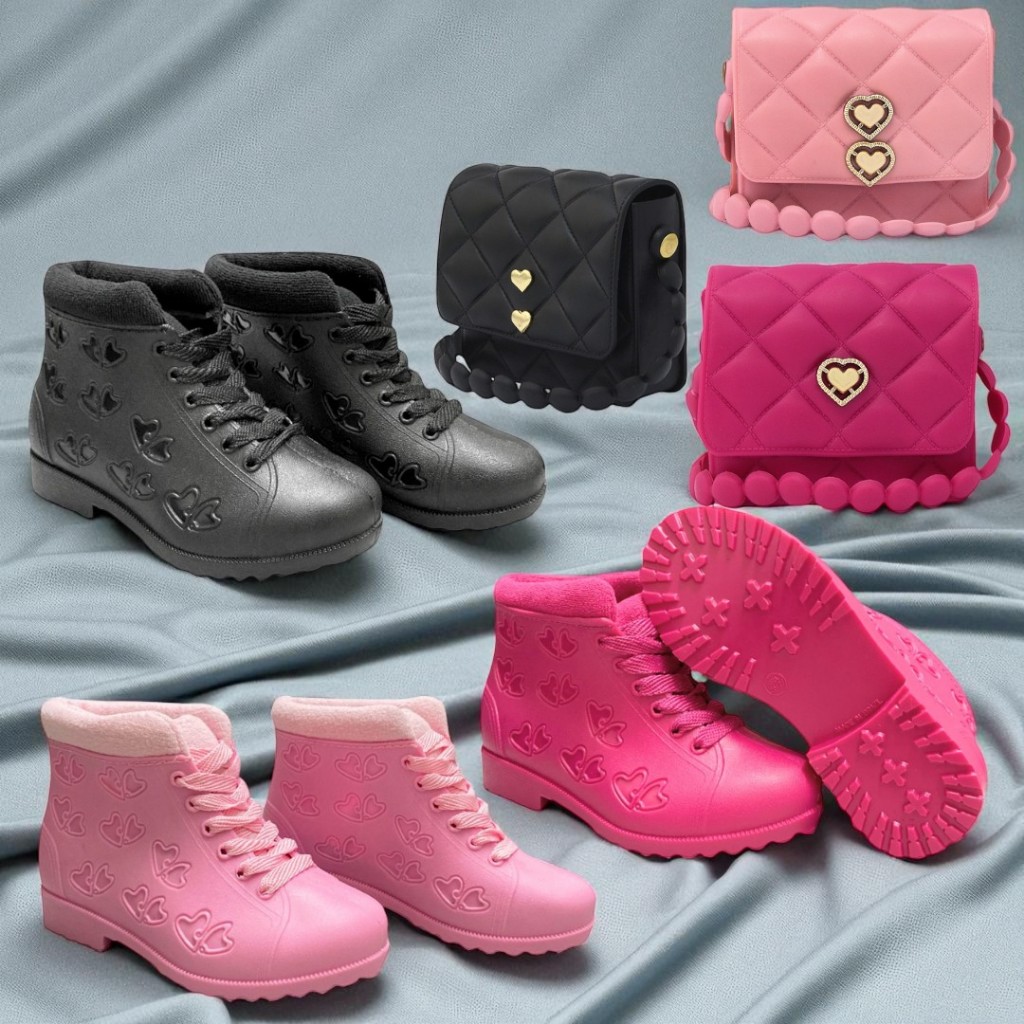 Conjunto Infantil Bota + Bolsinha Coração Feminino | Material Confortável E Impermeável
