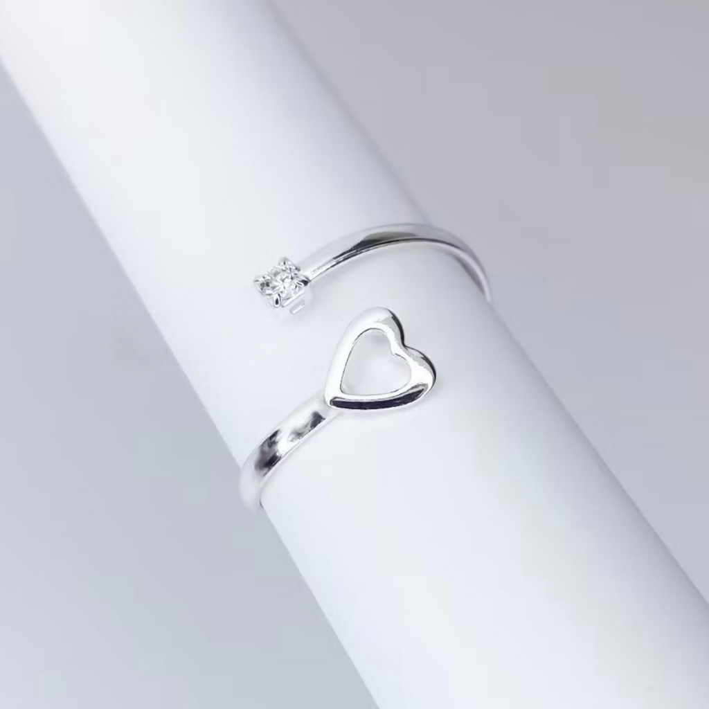 Kit com Dois Anéis de Falange Coração e Zircônia e Duas Zircônias Folheado a Prata