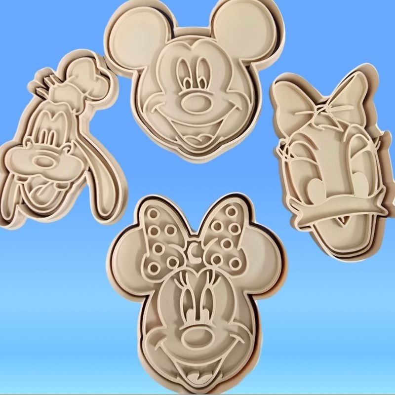 Kit cortador de biscoito/pasta americana personagens Mickey.