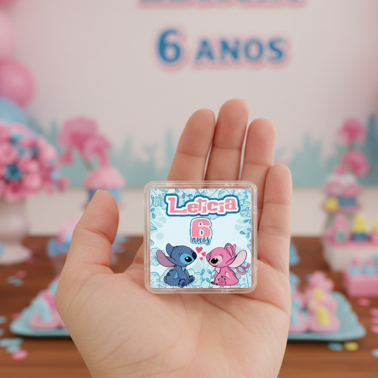 Adesivo Personalizado Caixa Acrílica 5x5cm  - Qualquer Tema / Aniversário/Festa Infantil/Lembrancinha