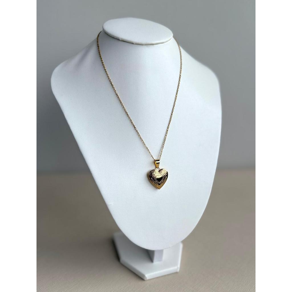 Colar Relicário Coração Dourado em Aço Inoxidável 316L Foto Luxo Delicado Feminino Moda Tendência