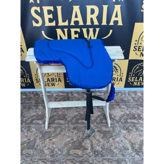 Manta sela costurada reforçada com estribos para cavalos em Oferta na Shopee
