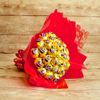 Buquê GIGANTE 35 Bombons Ouro Branco Presente LUXO Romântico Aniversário Namorados em Oferta na Shopee