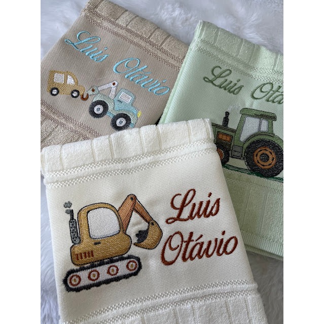 Toalha de Boca Personalizada com Nome Bordado Bebê - Menino - Enxoval - Infantil - Presente - Escola
