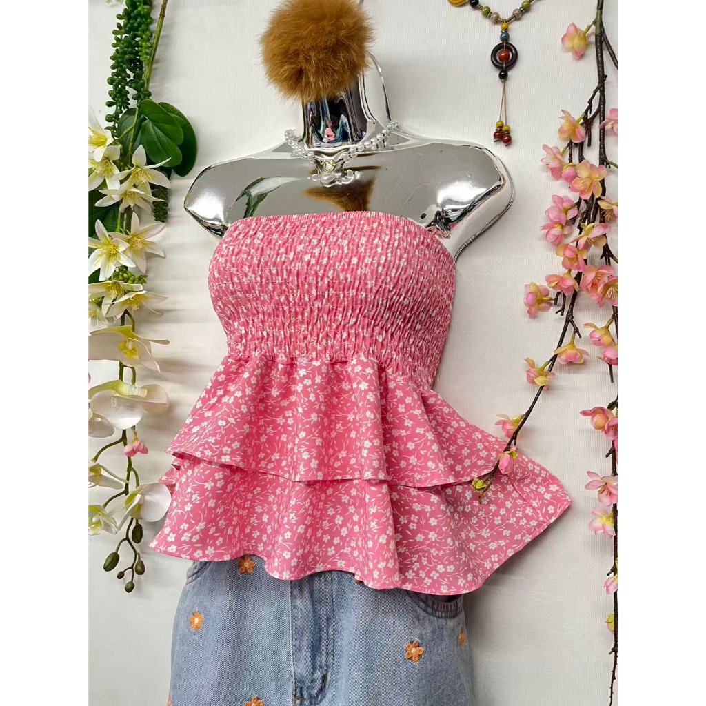 T-116Estampa completa com flores e bainha franzida. em Oferta na Shopee