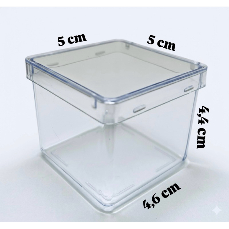 Kit com 20/30/40/50 unidades de Caixinha 5x5 acrílica cristal transparente lembrancinha porta Jóias. em Oferta na Shopee