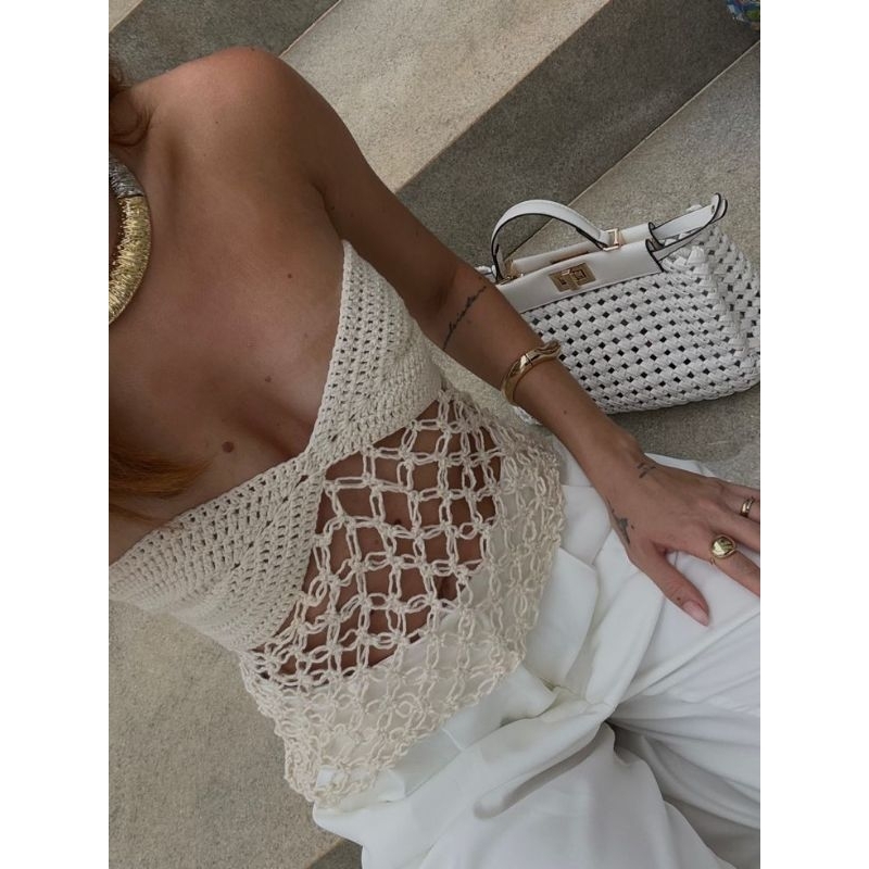 Blusa soft em crochê ponto floral cropped moda feminina verão crochet