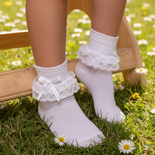 Meia Batizado Branca Infantil Renda Cano Médio Elegante Bebê Festa Infantil Recém Nascida RN a 33 em Oferta na Shopee