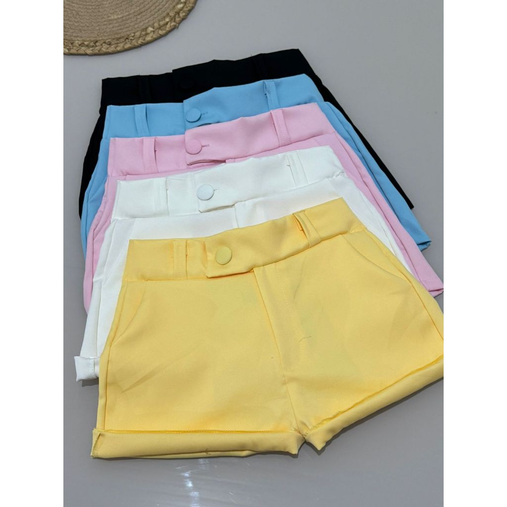 Short em Alfaiataria com Botão Encapado, zíper e bolso - short feminino social soltinho basico liso moda tendencia cores